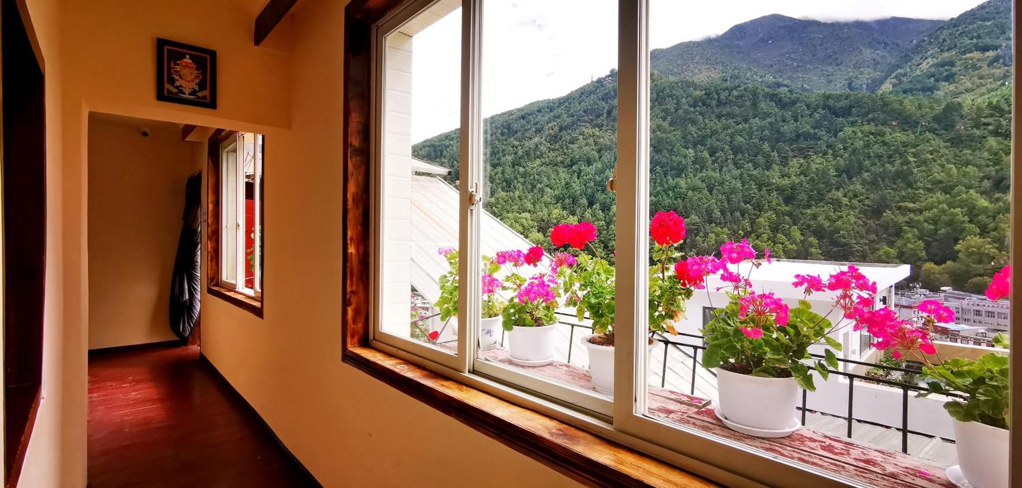 Kangding Guozhuang Nan Wu Hao Boutique Inn Luaran gambar