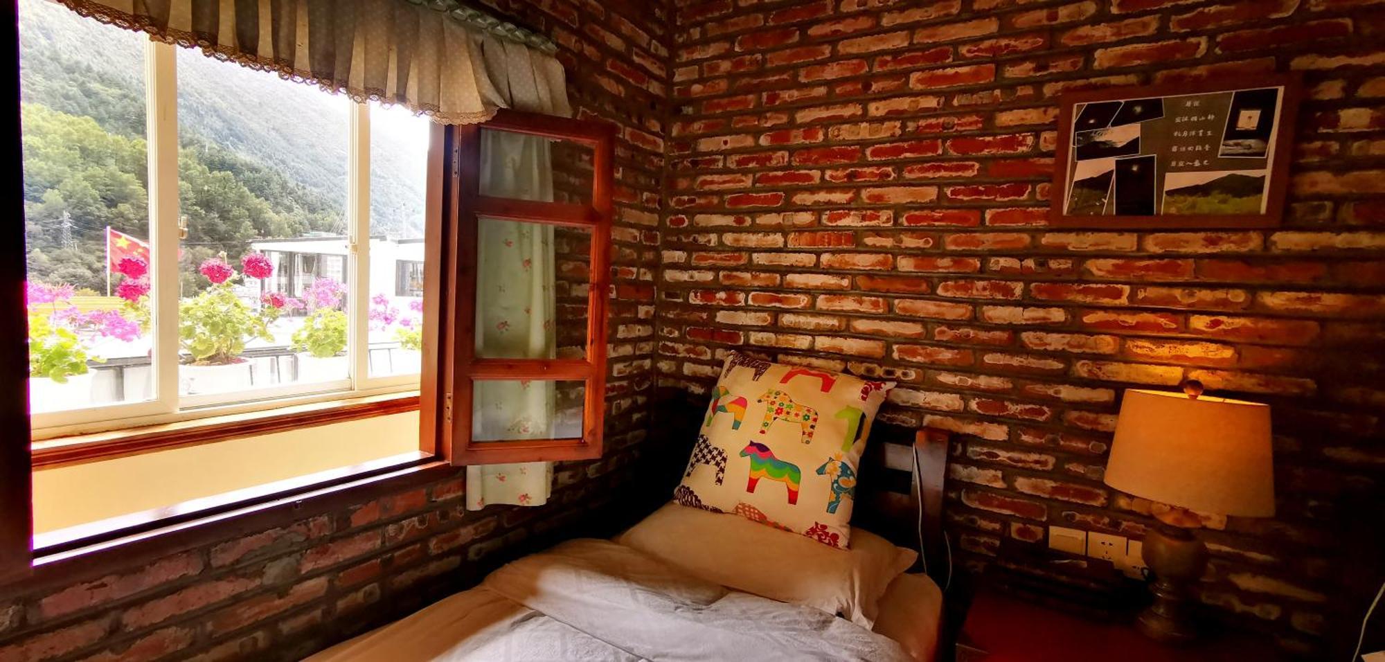 Kangding Guozhuang Nan Wu Hao Boutique Inn Luaran gambar